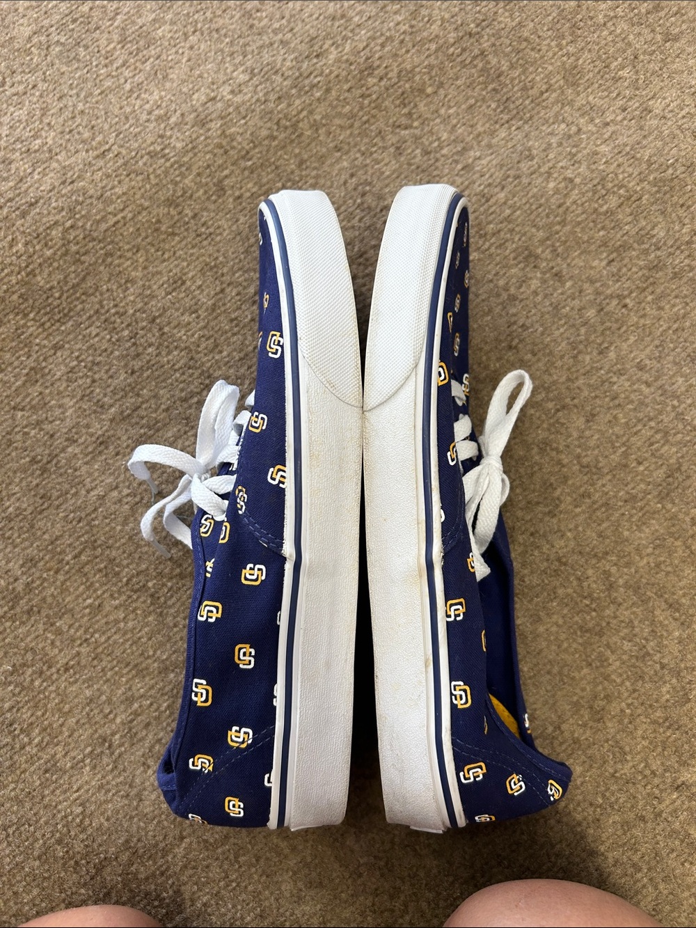 Vans Men’s Navy Canvas Sneakers with San Diego Padres Logo Print - Picture 3 of 6